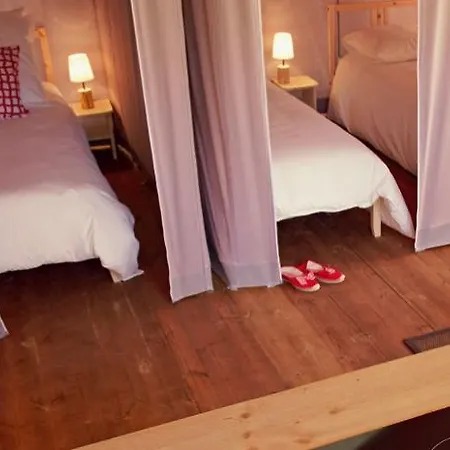 Camping Camping De La Besse 4*