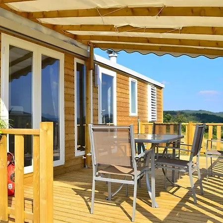 Camping De La Besse Camping Chalabre