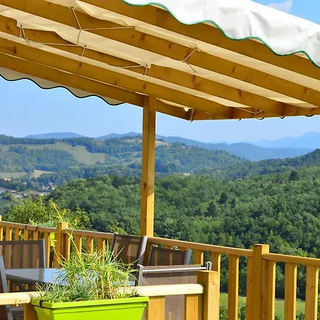 Camping Camping De La Besse 4*